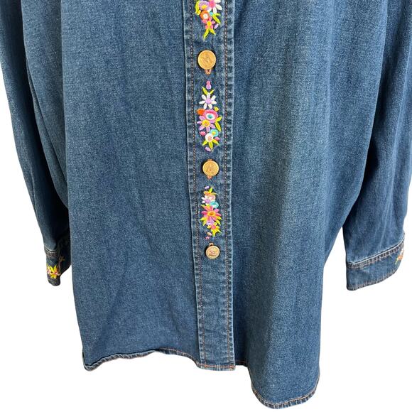 Bob Mackie Wearable Art Denim Shirt Womens 2X Plus Blue Maypole Embroidery Tunic - Picture 9 of 10